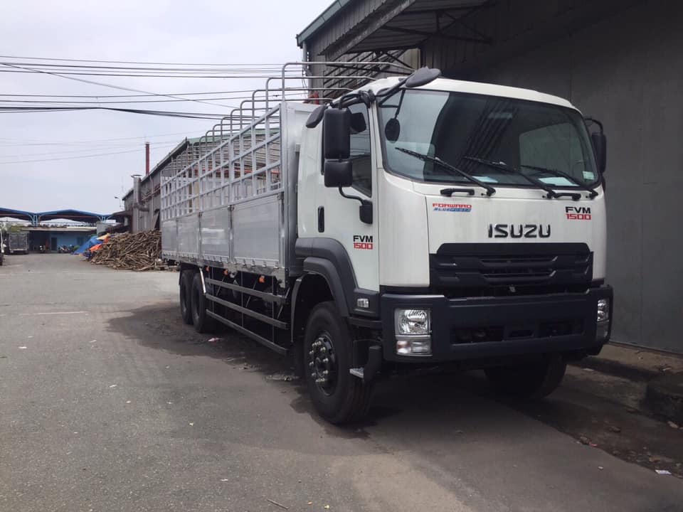 Xe tải Isuzu 15 tấn ngắn FVM34T giá tốt LH 0972752764  Isuzu Long Biên